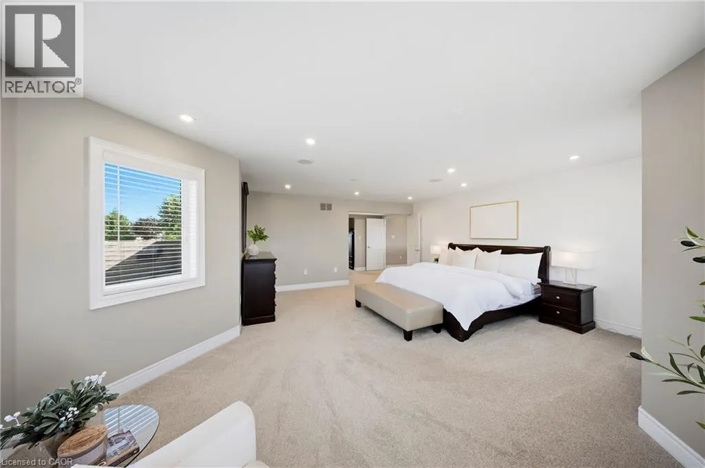 4 MORRISON Court
