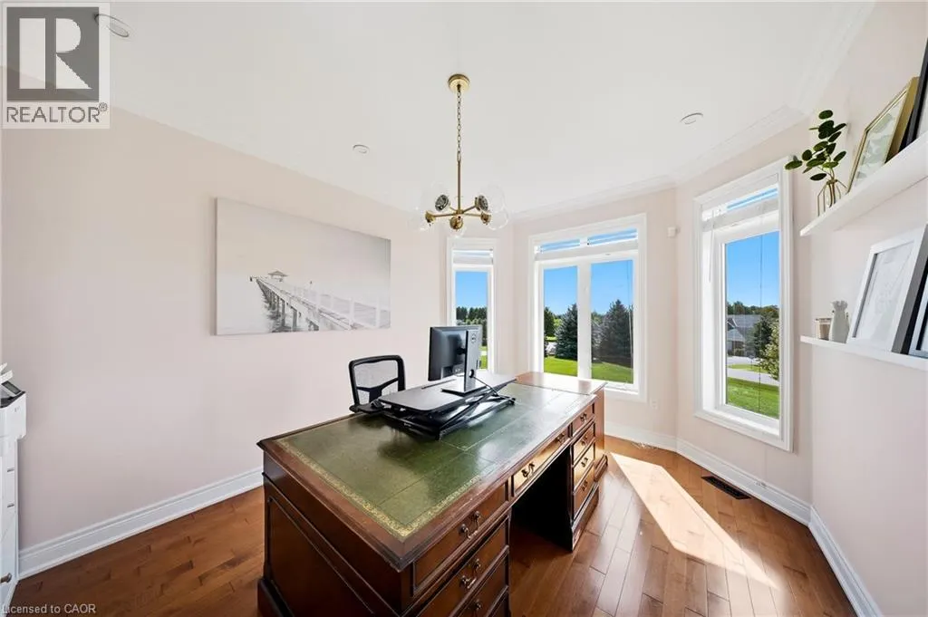4 MORRISON Court