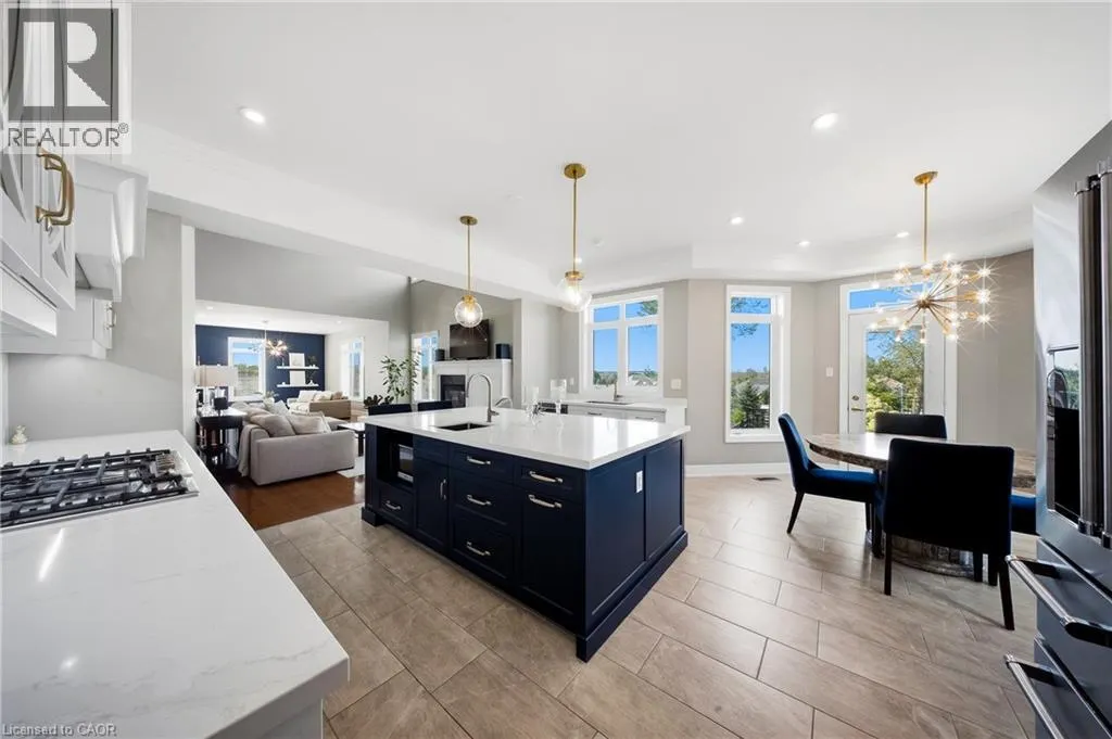 4 MORRISON Court