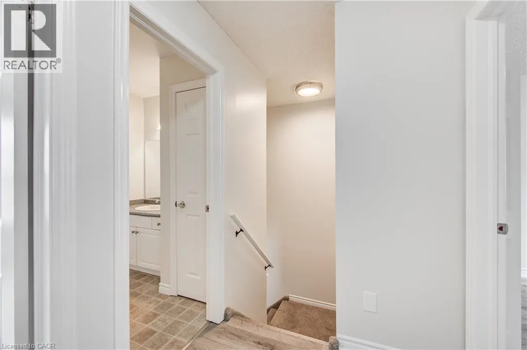 600 SARNIA Road Unit# 43 #43