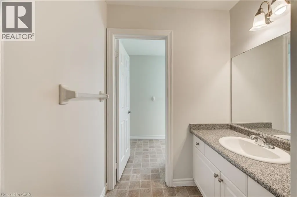 600 SARNIA Road Unit# 43 #43