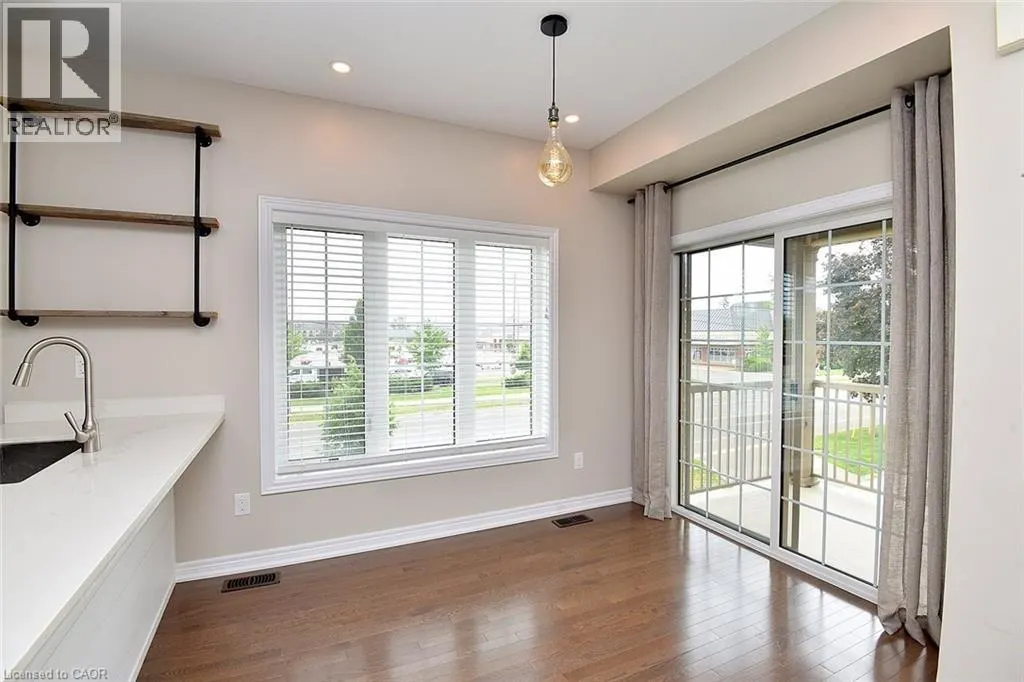 257 PARKSIDE Drive Unit# 36 #36
