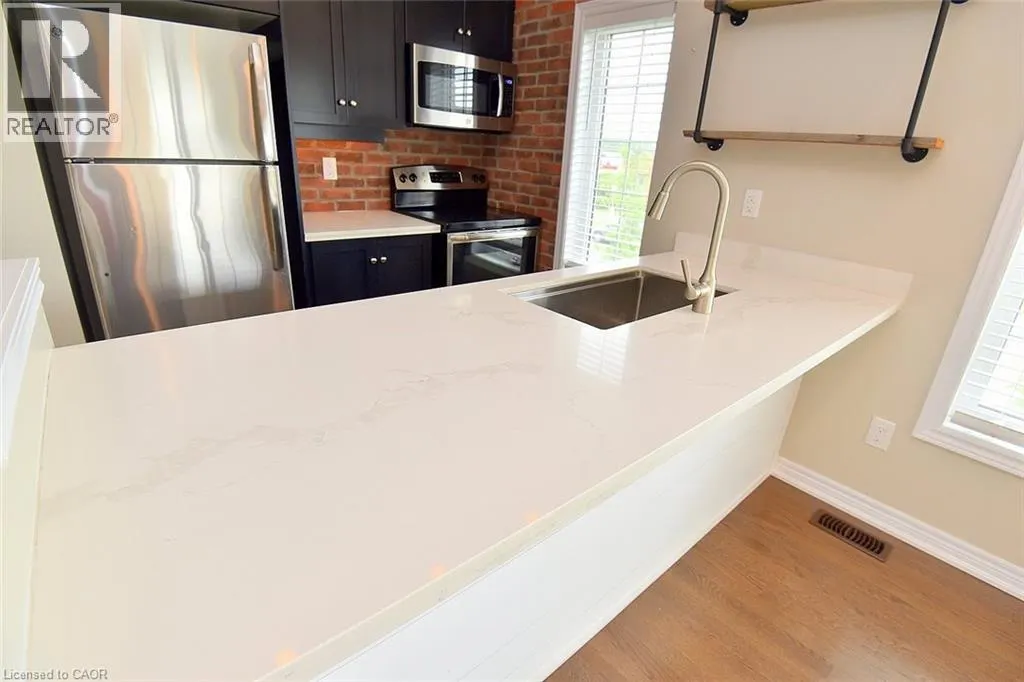 257 PARKSIDE Drive Unit# 36 #36