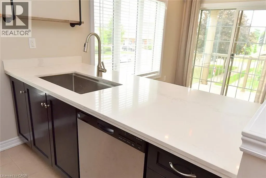 257 PARKSIDE Drive Unit# 36 #36