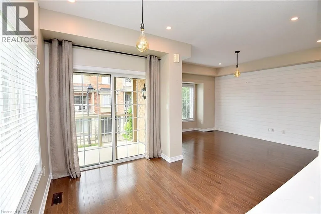 257 PARKSIDE Drive Unit# 36 #36