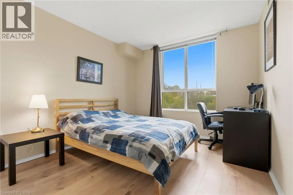 30 BLUE SPRINGS Drive Unit# 215 #215