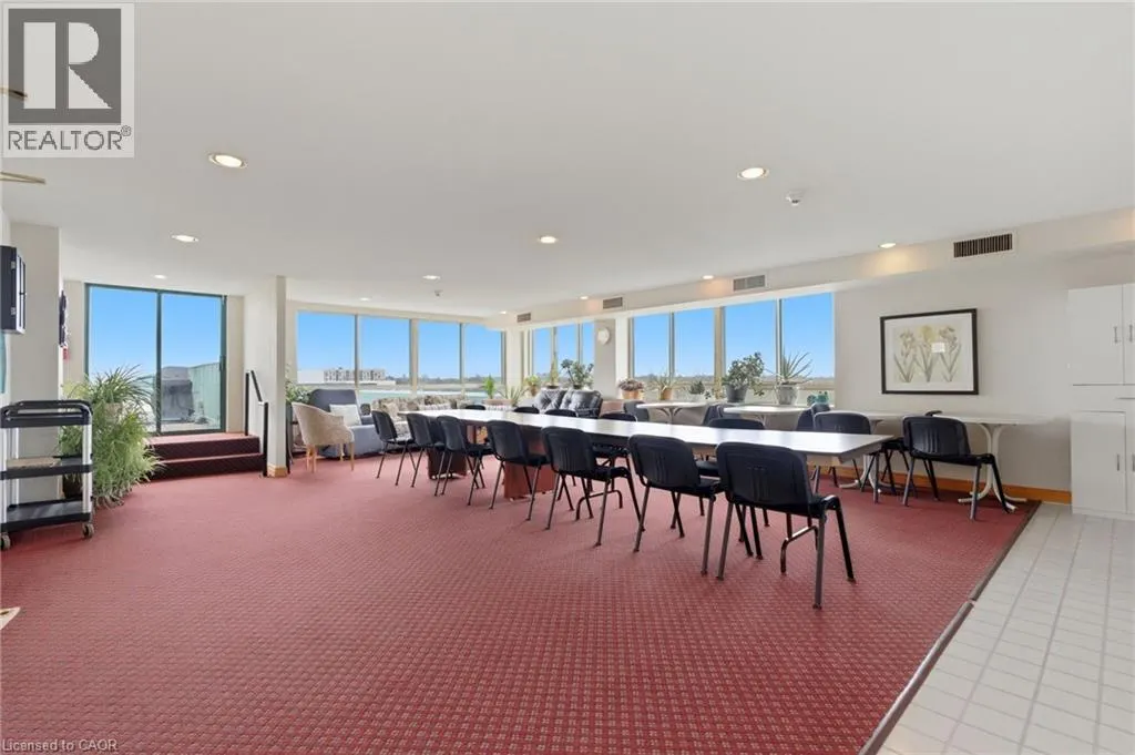 30 BLUE SPRINGS Drive Unit# 215 #215