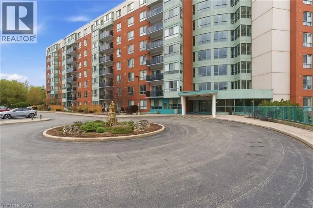 30 BLUE SPRINGS Drive Unit# 215 #215
