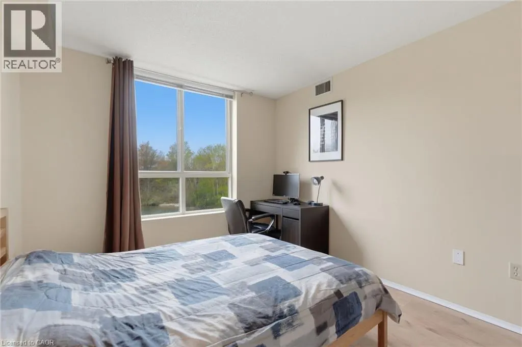 30 BLUE SPRINGS Drive Unit# 215 #215