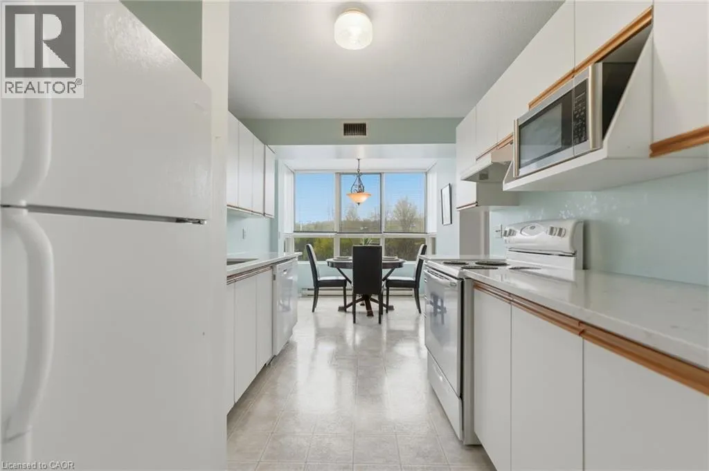 30 BLUE SPRINGS Drive Unit# 215 #215