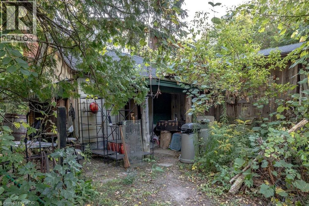 961 LOWER LIONS CLUB Road