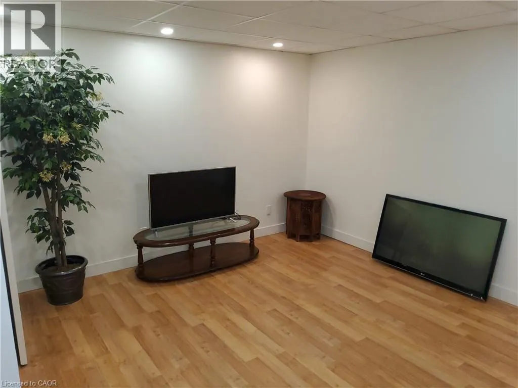 256 SOUTHCOTE Road