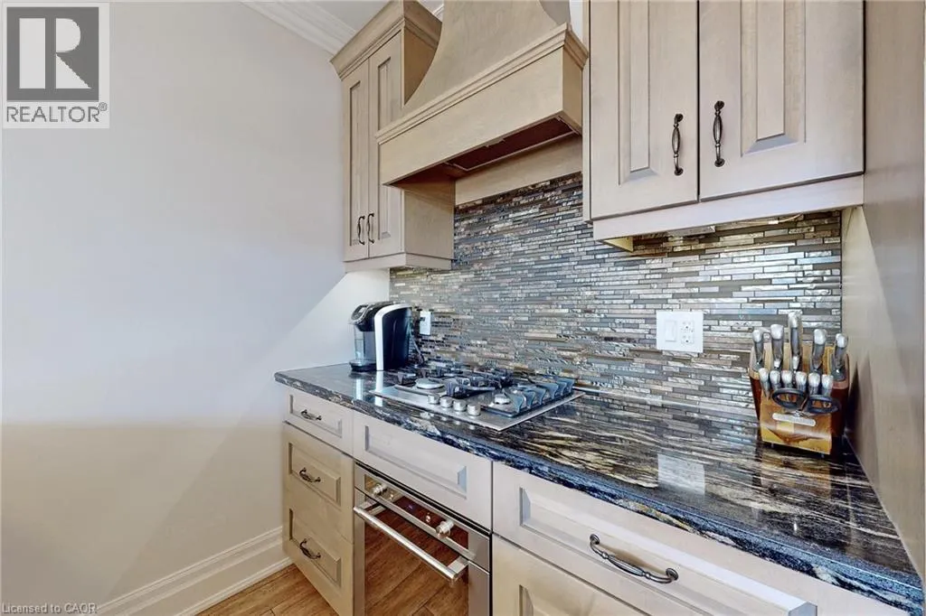 397 KING Street W Unit# 108 #108