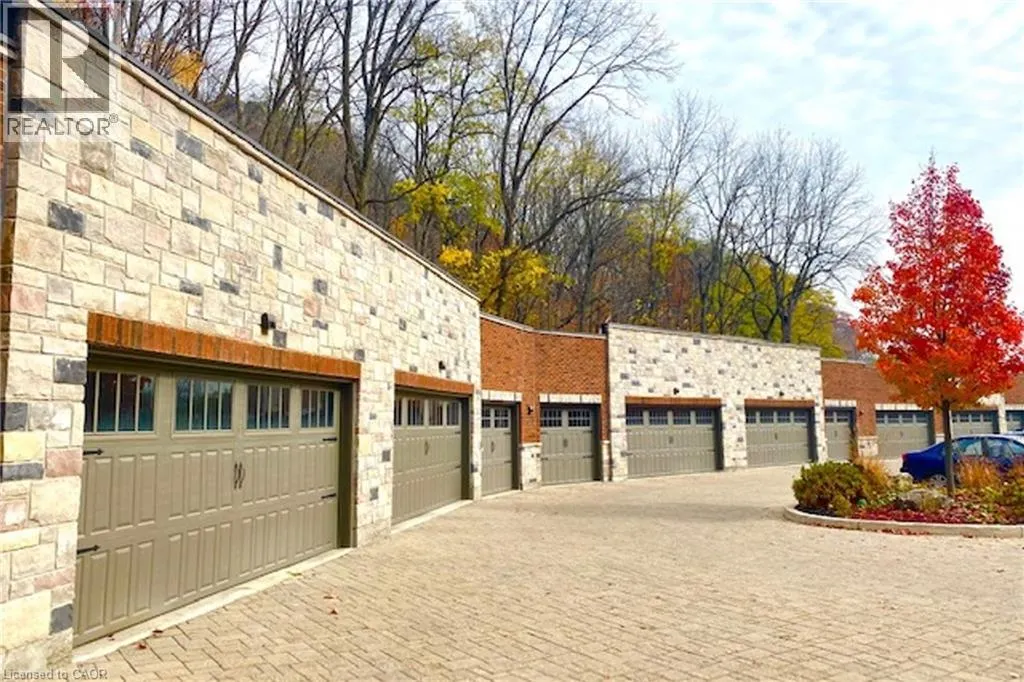 397 KING Street W Unit# 108 #108