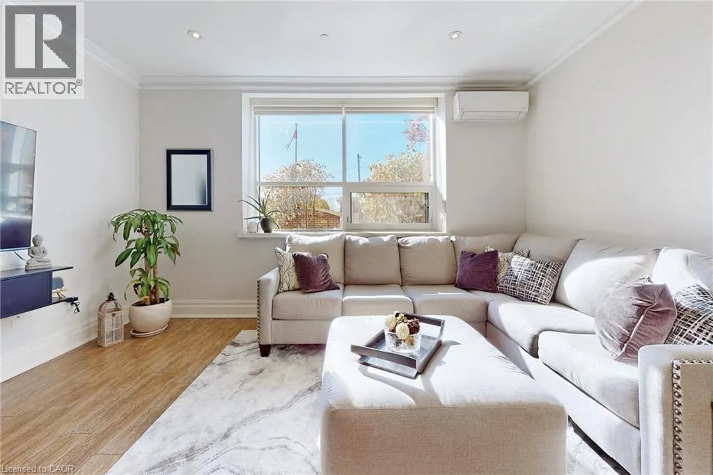 397 KING Street W Unit# 108 #108