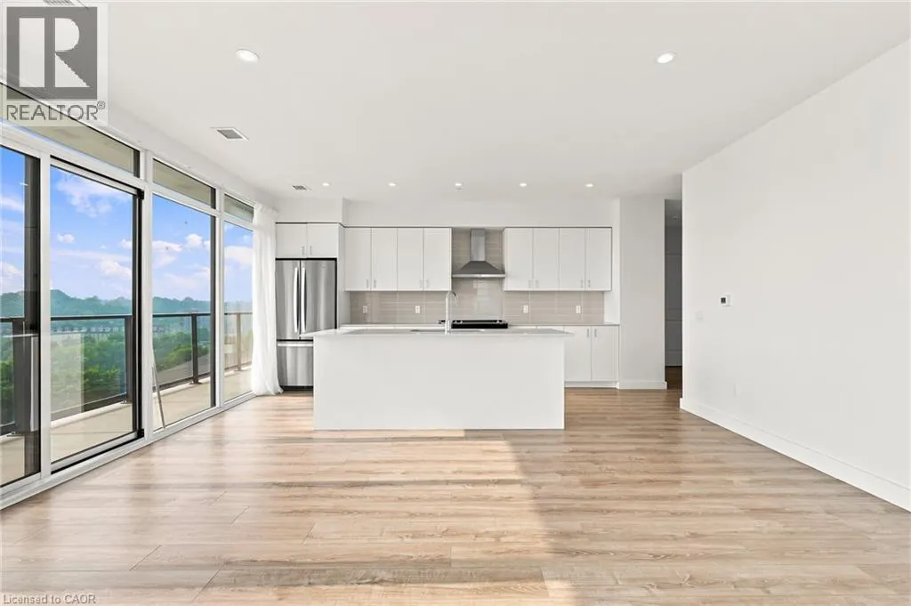 50 GRAND Avenue Unit# 713 #713