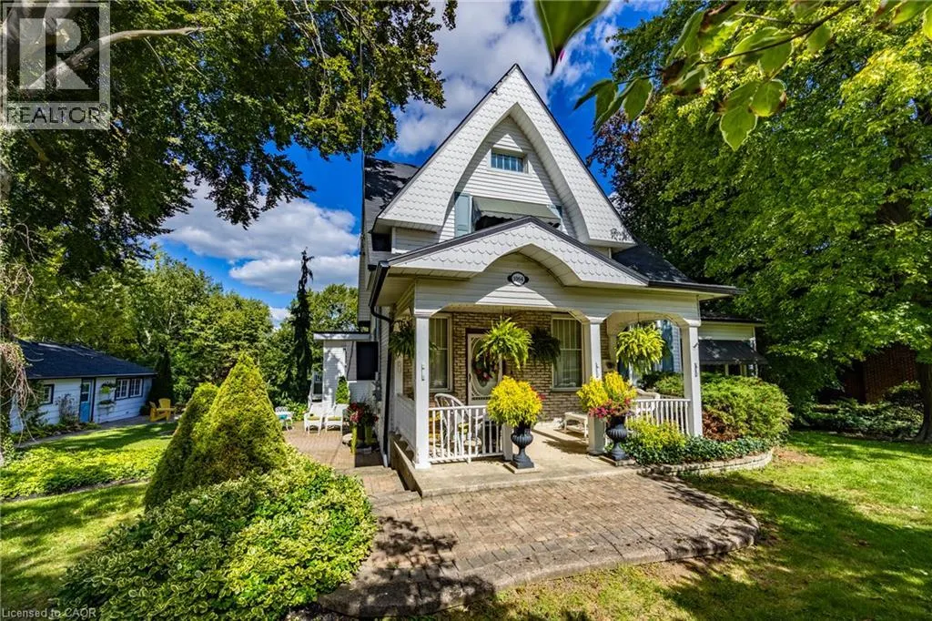 1004 MAIN Street