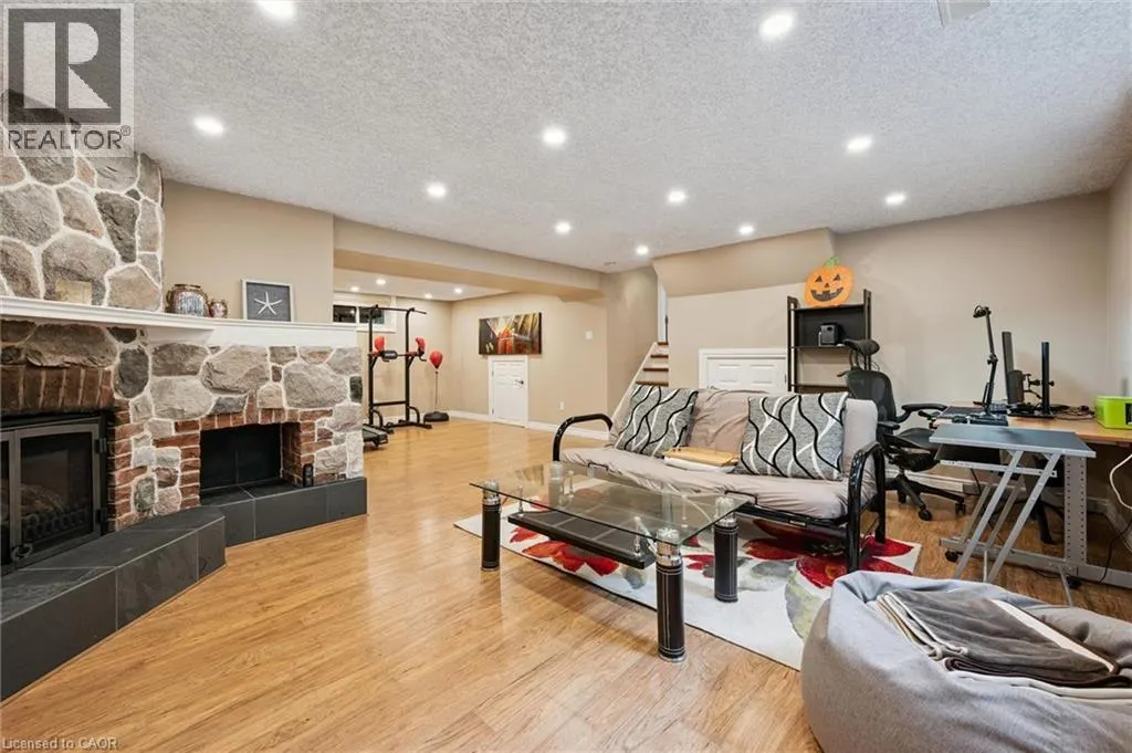 334 COLERIDGE Drive