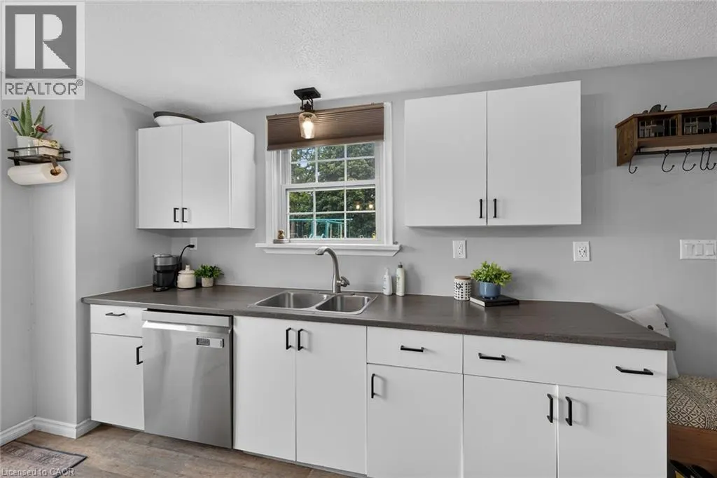1093 CONCESSION 2 WALPOLE Road