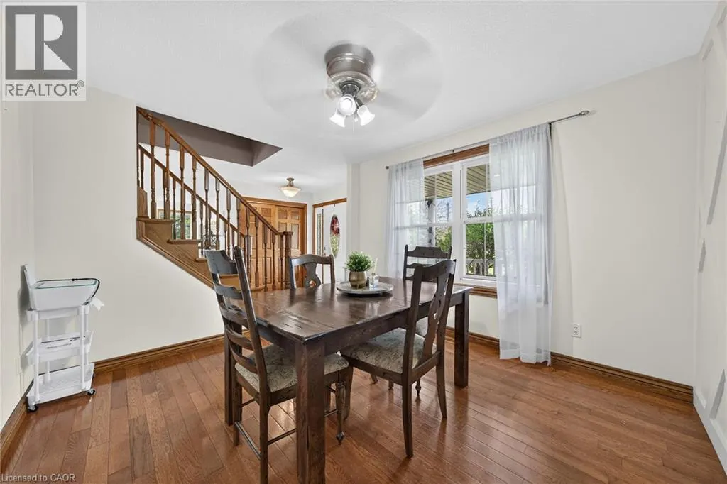 55 MONTURE Street N