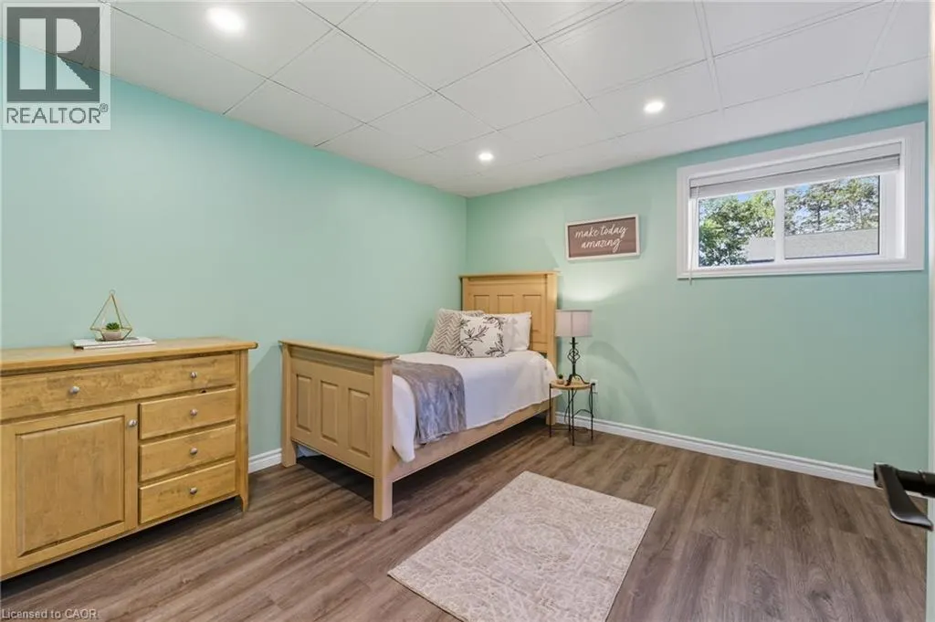 1392 WRIGLEY Road