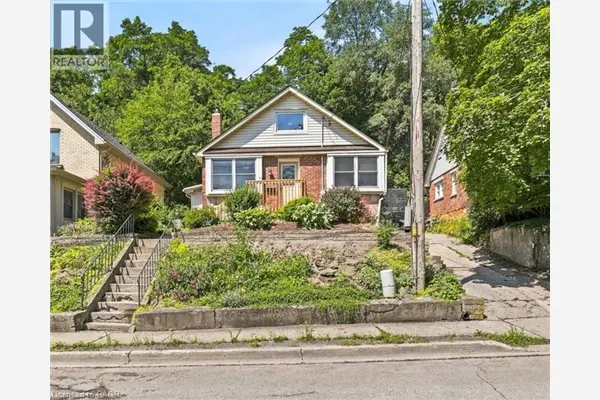 22 RAMORE Street