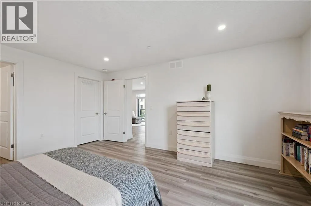 99B FARLEY Road Unit# 203 #203