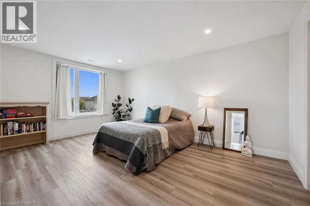 99B FARLEY Road Unit# 203 #203