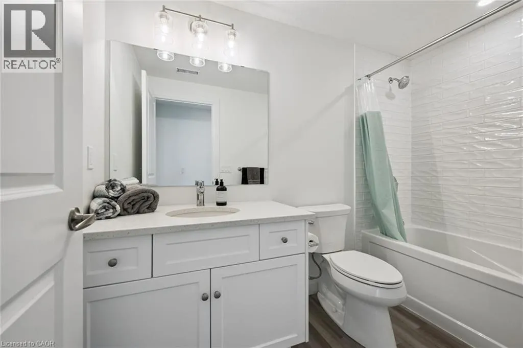 99B FARLEY Road Unit# 203 #203