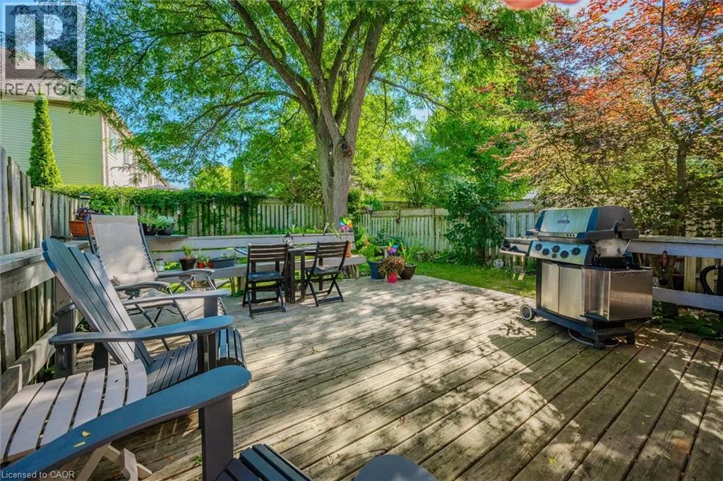154 SHADOW WOOD Court