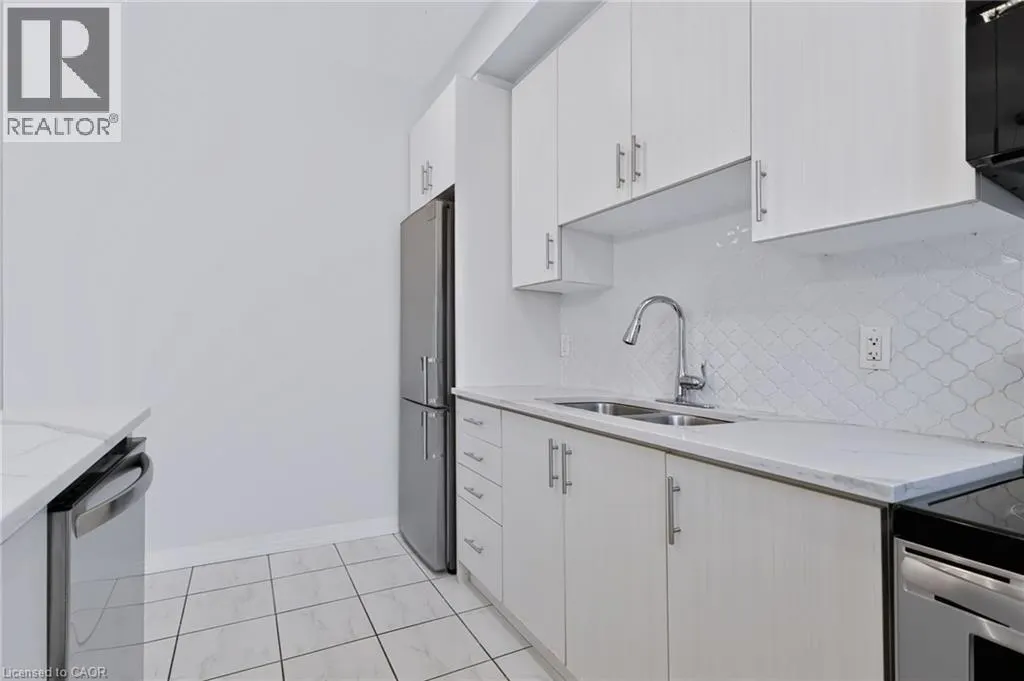 290 BARTON Street W Unit# 22 #22