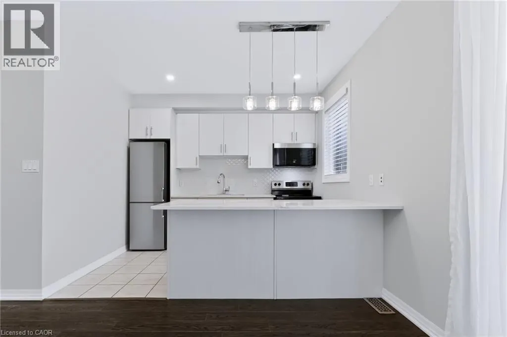 290 BARTON Street W Unit# 22 #22