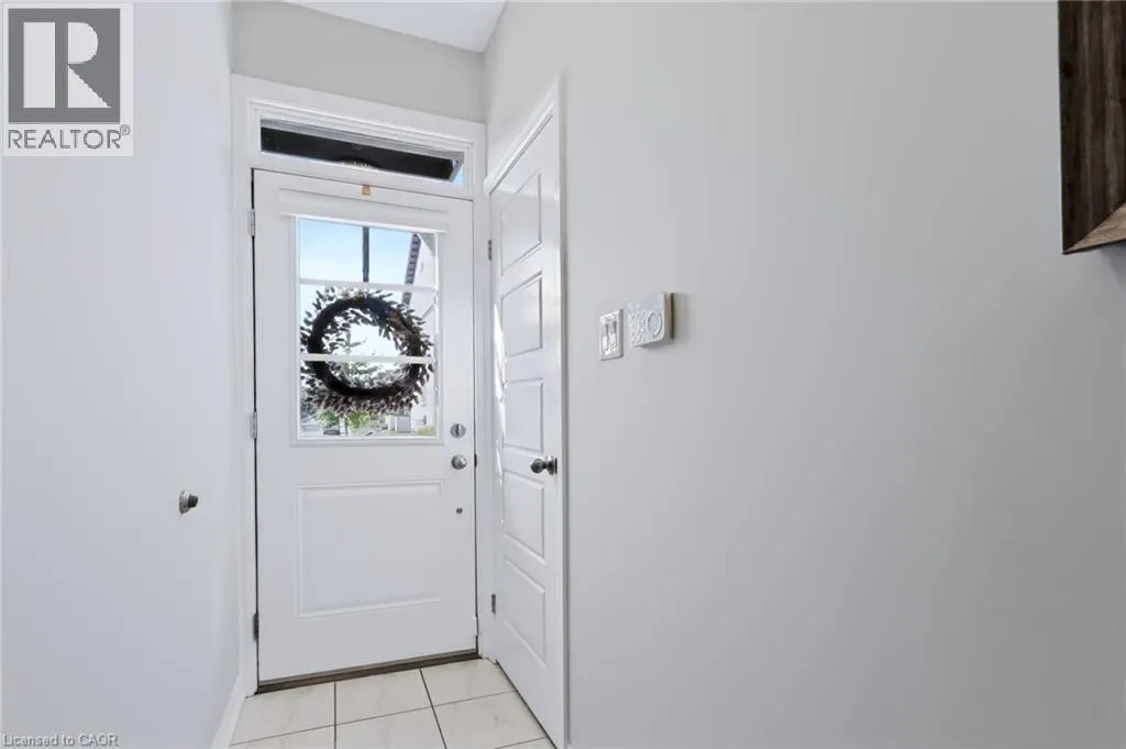 290 BARTON Street W Unit# 22 #22