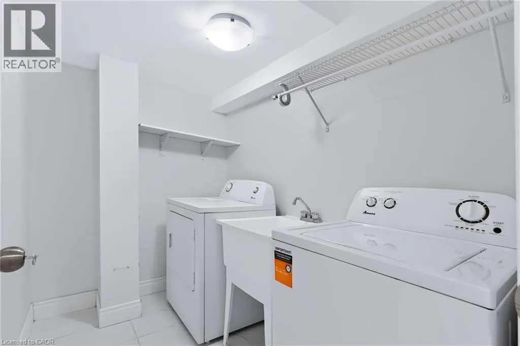 290 BARTON Street W Unit# 22 #22