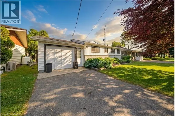 382 CEDAR Drive