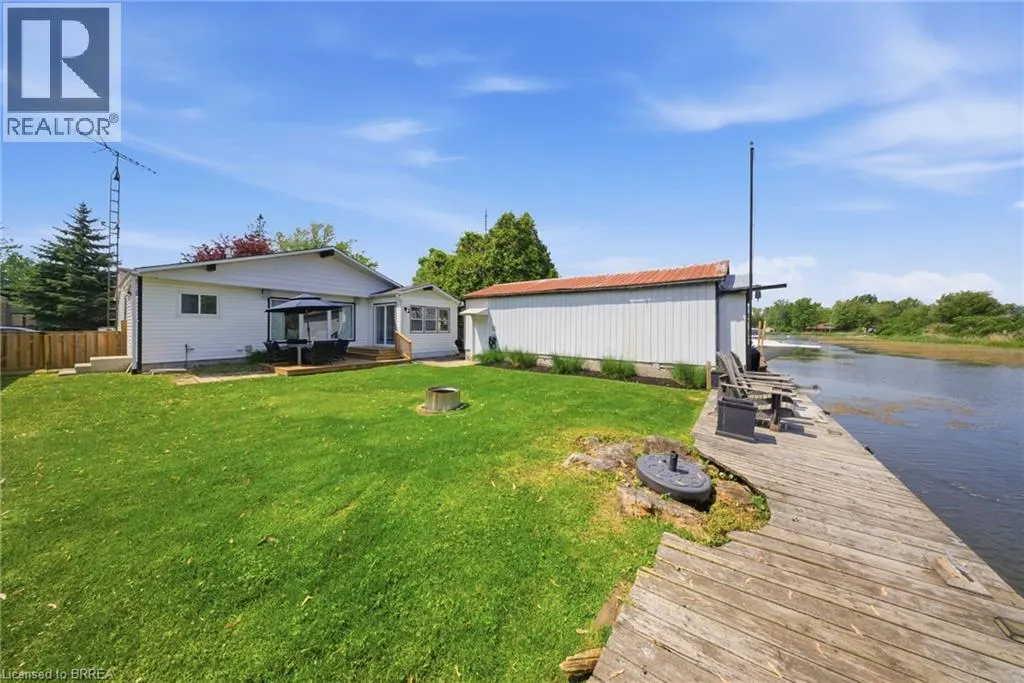 382 CEDAR Drive