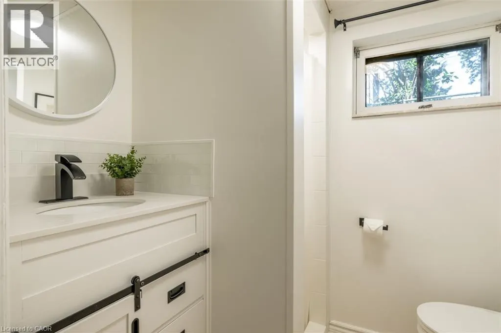 582 STRATHCONA Court
