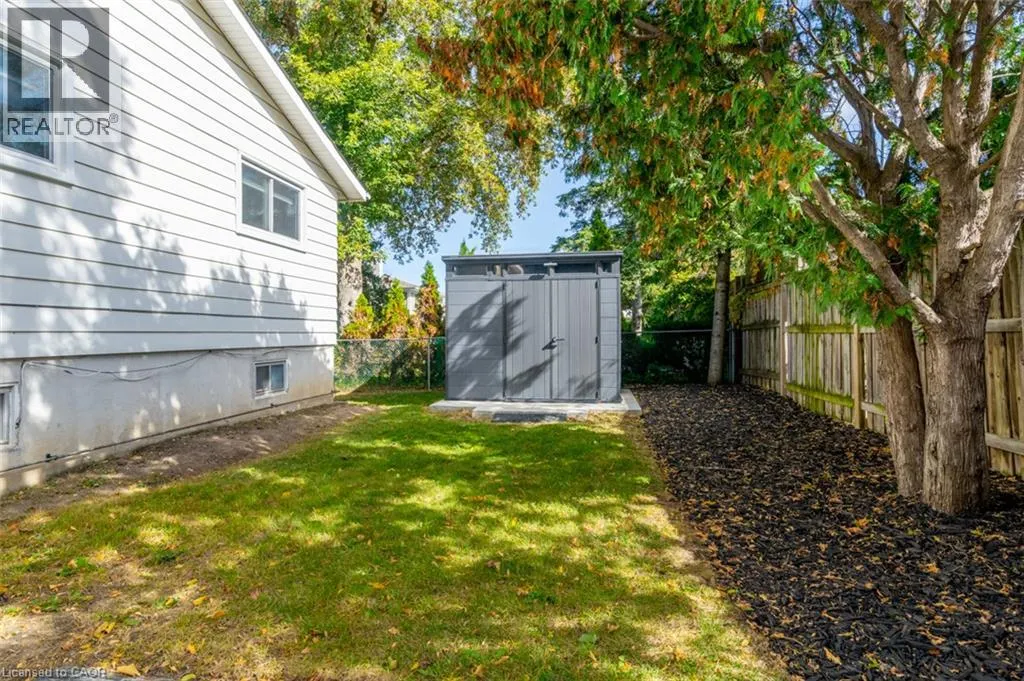 582 STRATHCONA Court