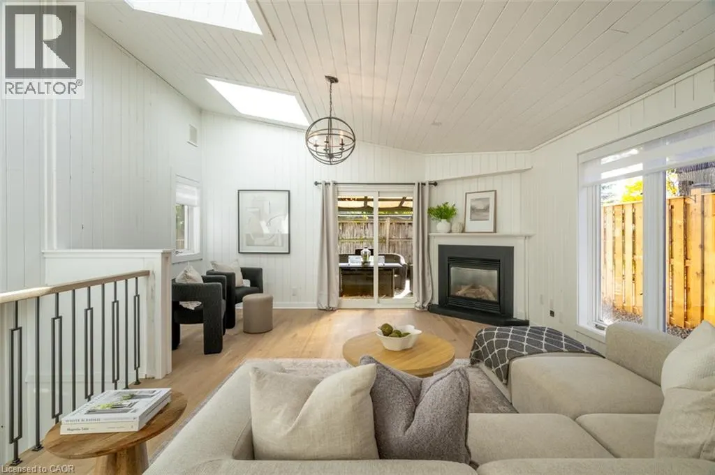 582 STRATHCONA Court