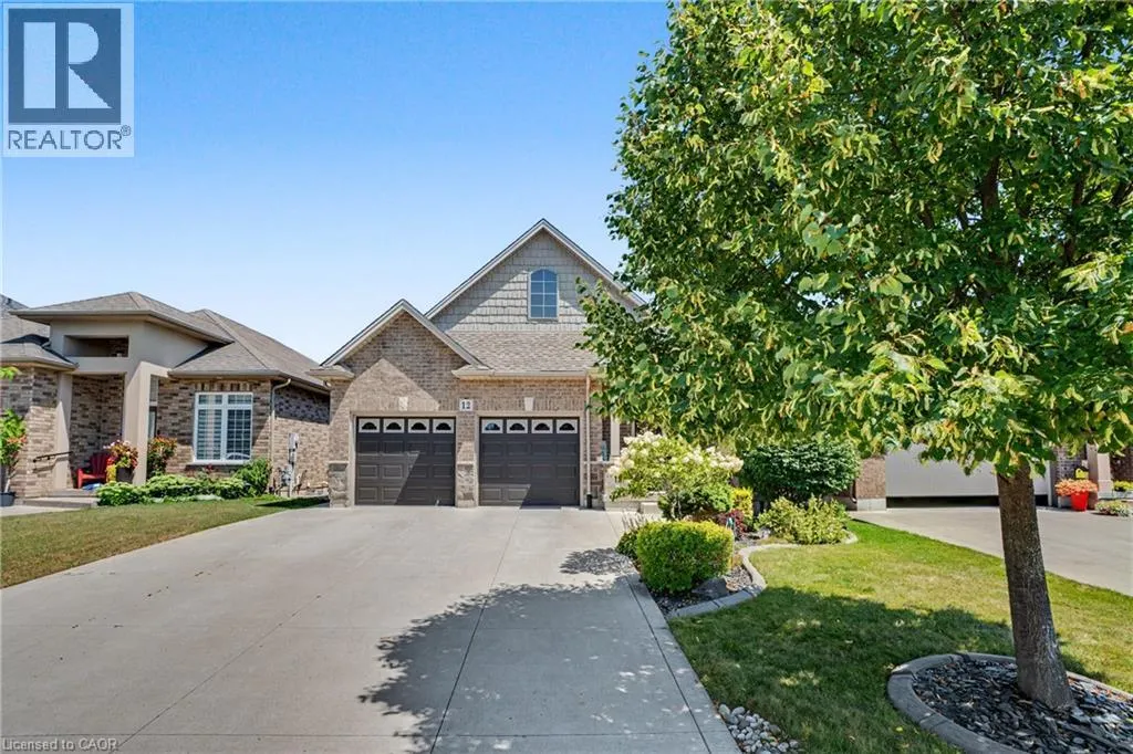 12 SILVERWOOD Avenue