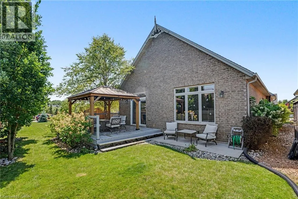 12 SILVERWOOD Avenue