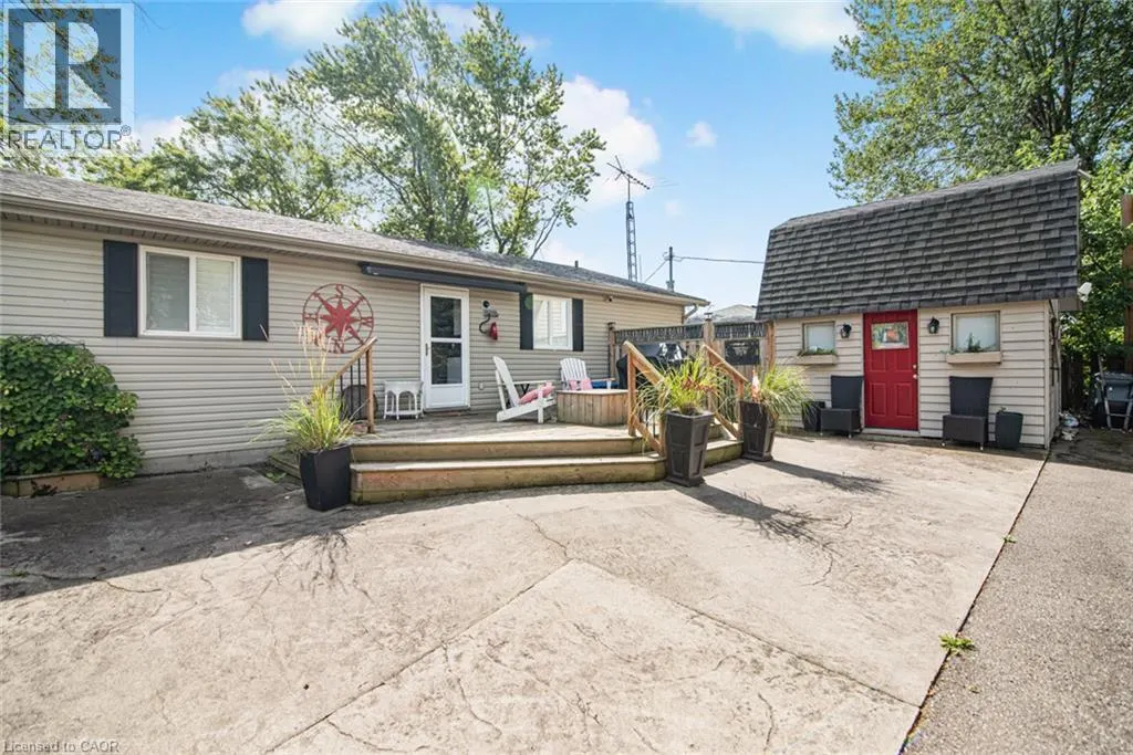 82 EVANS POINT Lane