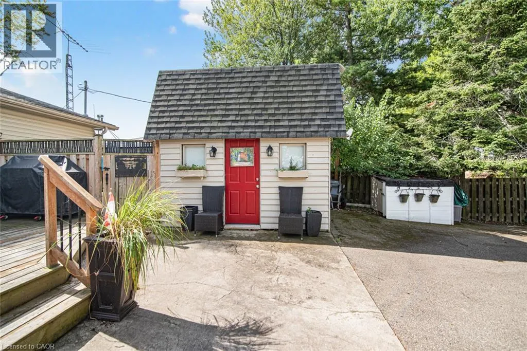 82 EVANS POINT Lane