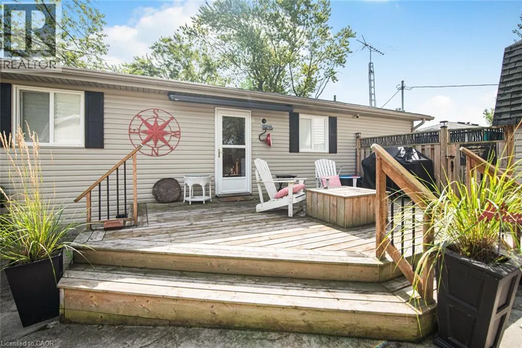 82 EVANS POINT Lane