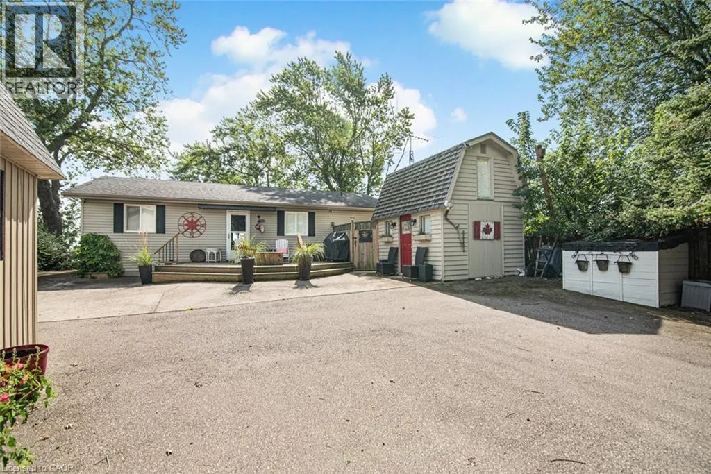 82 EVANS POINT Lane