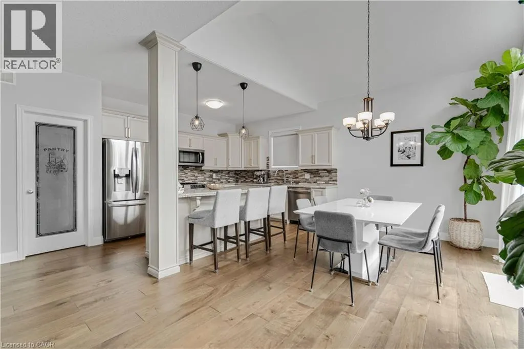 83 FRANKFURT Street