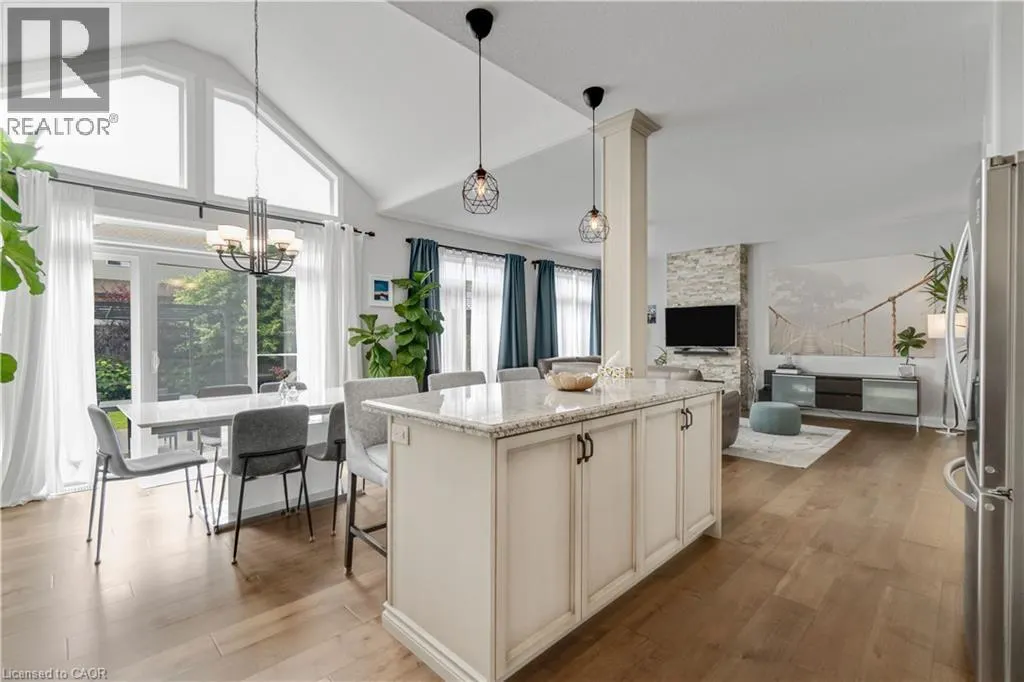 83 FRANKFURT Street