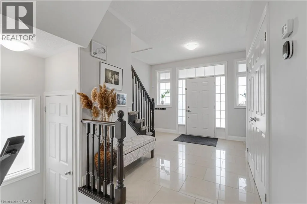 83 FRANKFURT Street