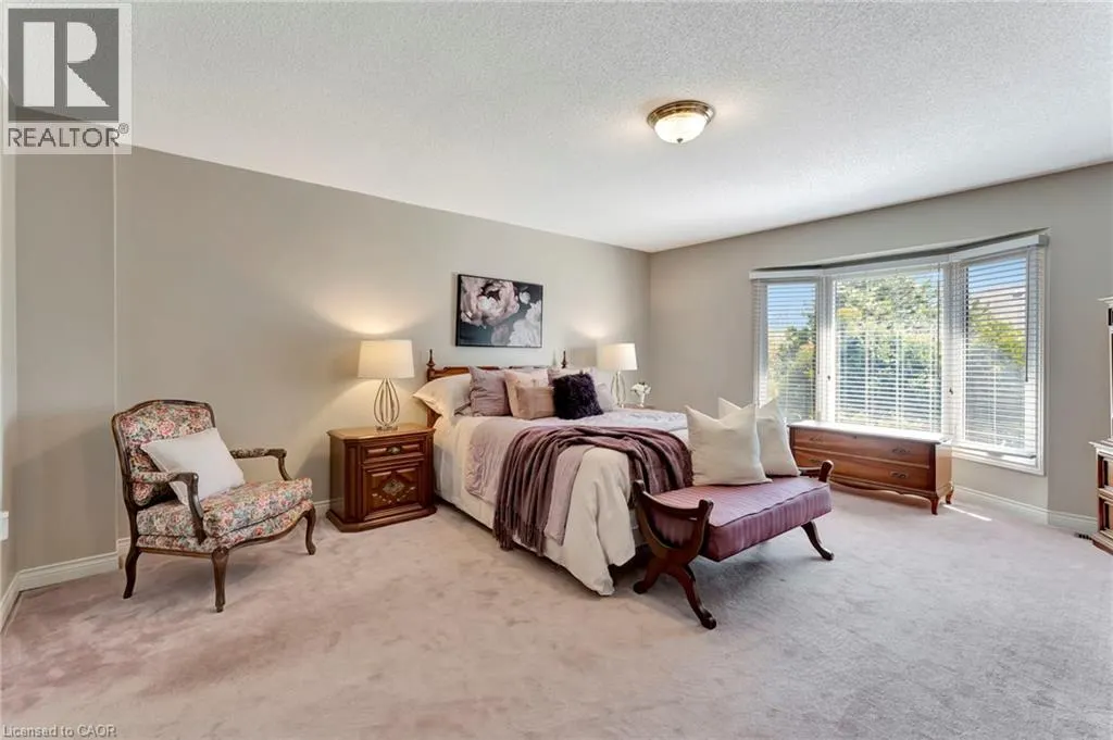 144 COVE Crescent