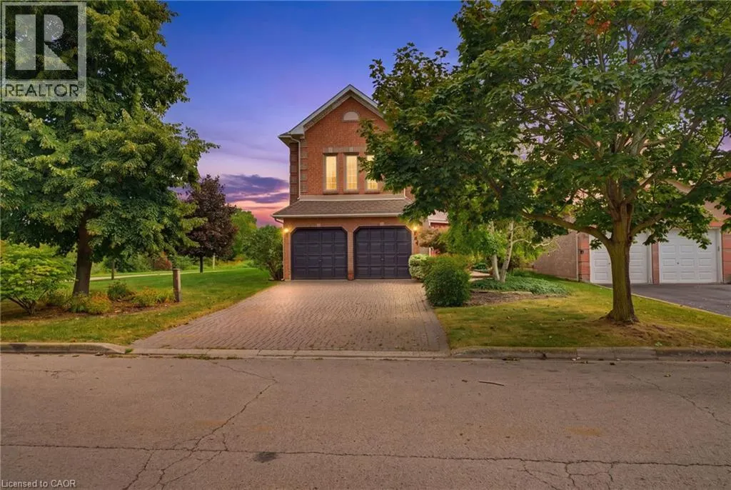 144 COVE Crescent